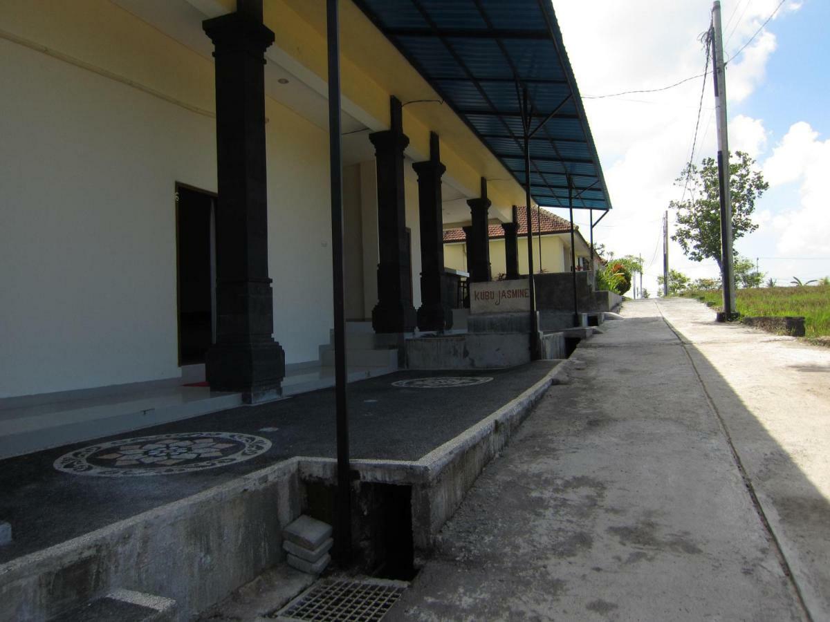 Hotel Kubu Jasmine Bali Canggu Zewnętrze zdjęcie